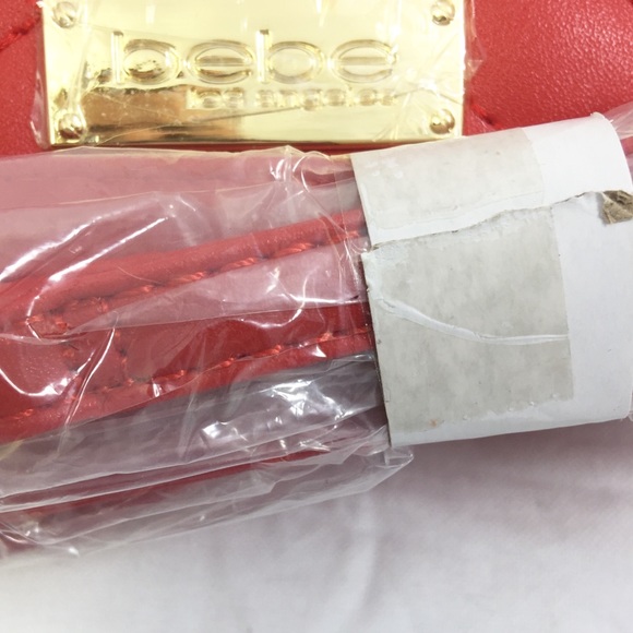 Bebe Sophia Quilted Canteen XBODY. Red/Gold. NWT. - Picture 4 of 7